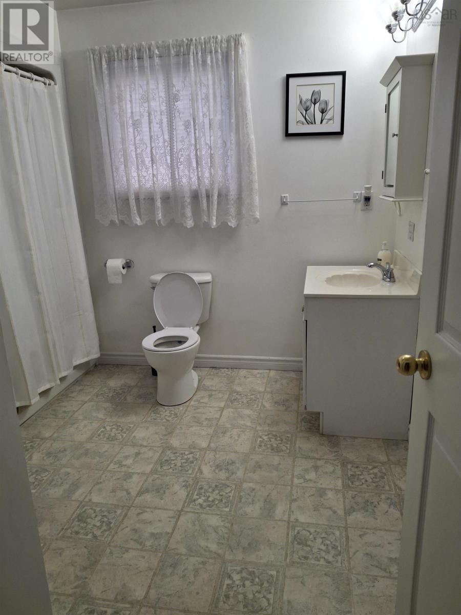 2633 Highway 206, Arichat, Nova Scotia  B0E 1A0 - Photo 8 - 202525227