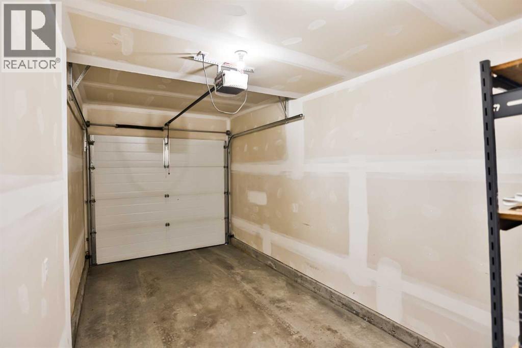 1, 410 Highlands Boulevard W, Lethbridge, Alberta  T1J 5K5 - Photo 4 - A2301927