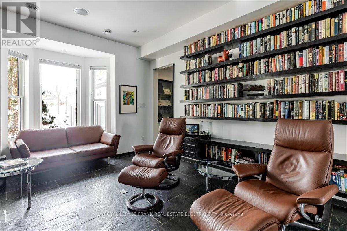 509 Homewood Avenue, Peterborough, Ontario  K9H 2N2 - Photo 11 - X13027026