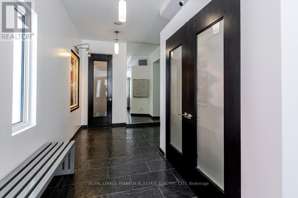 509 Homewood Avenue, Peterborough, Ontario  K9H 2N2 - Photo 4 - X13027026