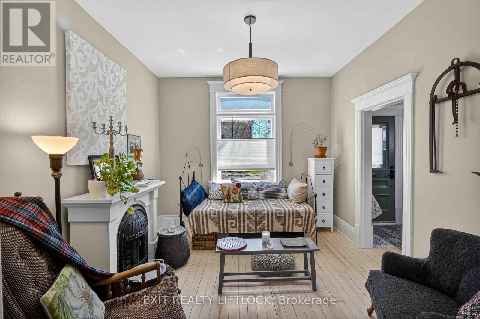 128 Sutherland Place, Peterborough, Ontario  K9H 1J1 - Photo 7 - X13027060