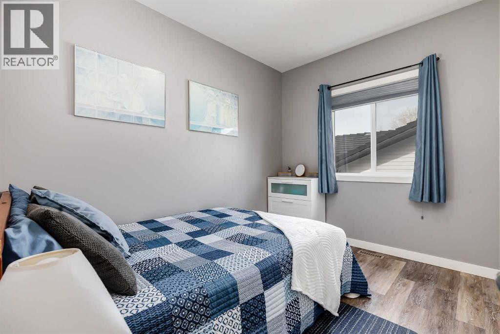 12 Mcclung Gate, Carstairs, Alberta  T0M 0N0 - Photo 19 - A2302275