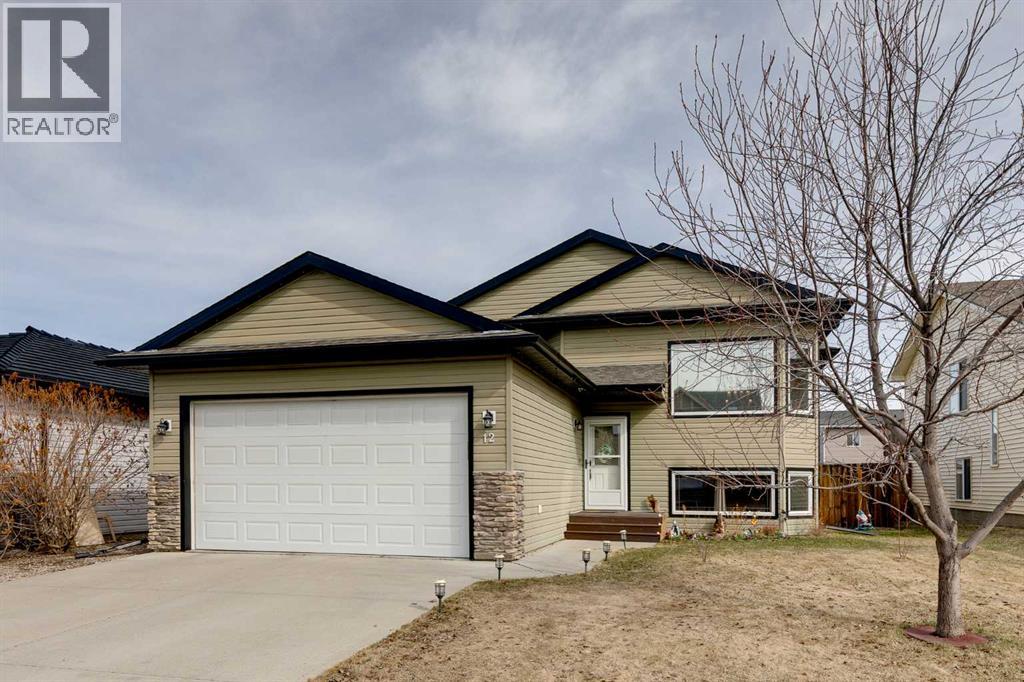 12 Mcclung Gate, Carstairs, Alberta