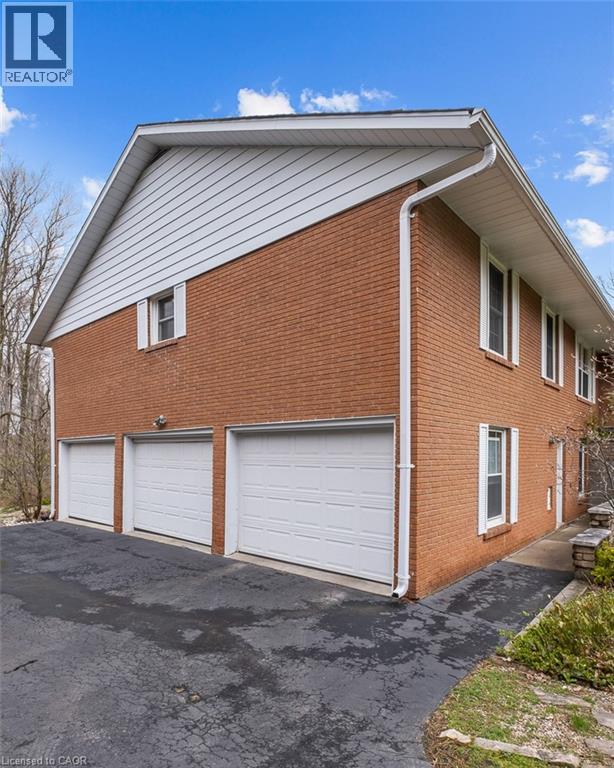 36 Maple Hill Drive, Kitchener, Ontario  N2M 2R8 - Photo 6 - 40813786