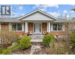 36 MAPLE HILL Drive, Kitchener, Ontario