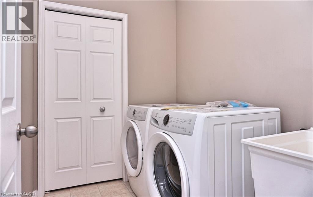 40 Madeleine Street, Kitchener, Ontario  N2R 1V4 - Photo 19 - 40822627