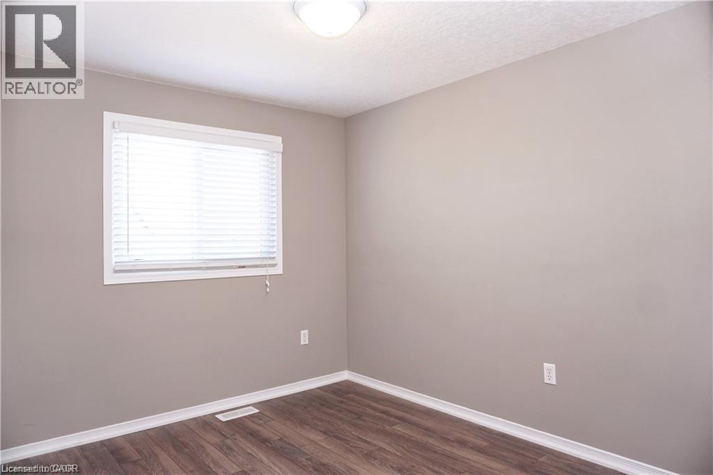 40 Madeleine Street, Kitchener, Ontario  N2R 1V4 - Photo 18 - 40822627