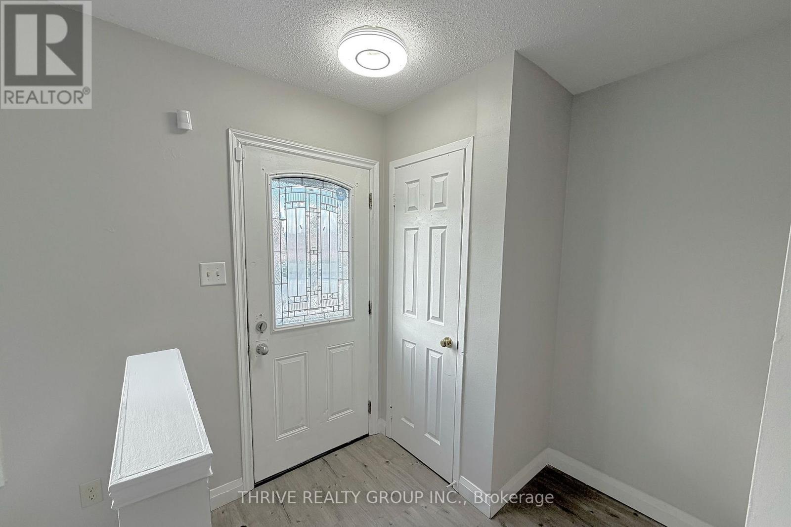 218 Admiral Drive, London East, Ontario  N5V 1H8 - Photo 3 - X13026962