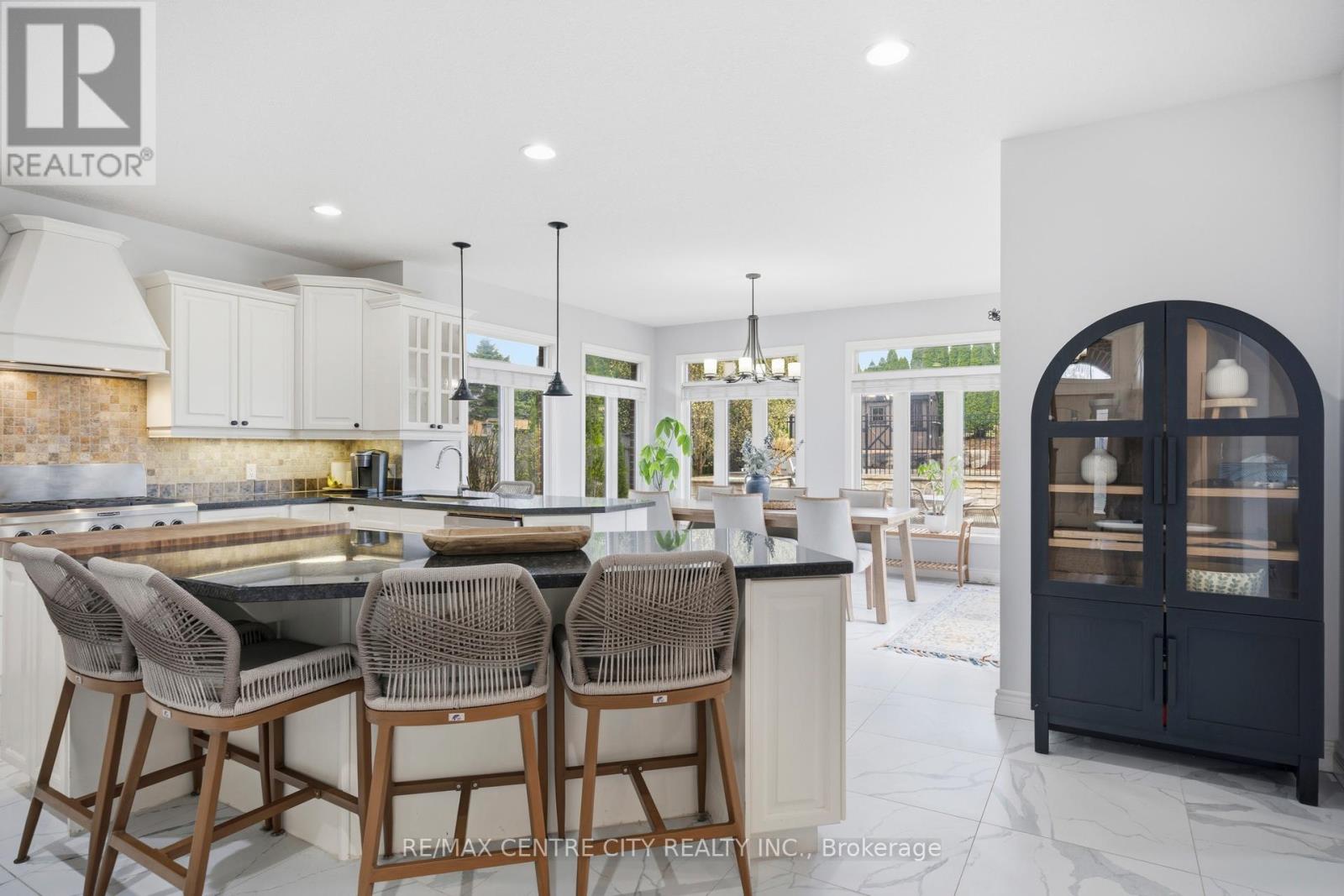 2114 Riverbend Road, London South, Ontario  N6K 0A3 - Photo 15 - X13027054