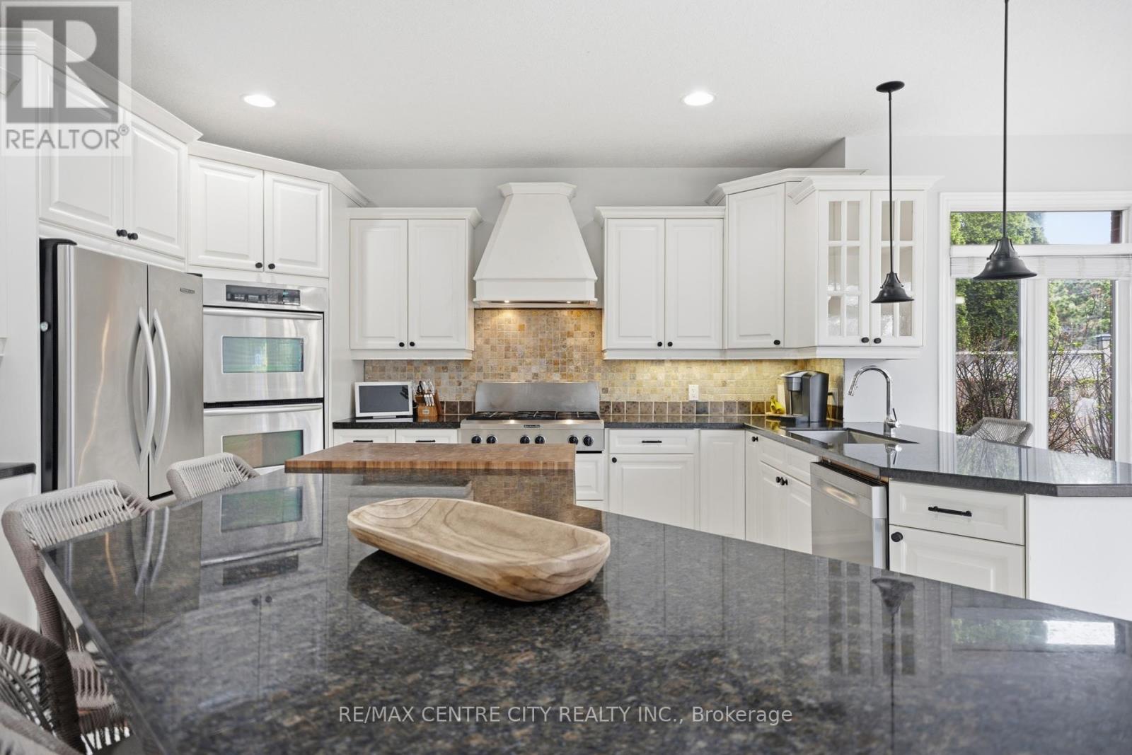 2114 Riverbend Road, London South, Ontario  N6K 0A3 - Photo 17 - X13027054