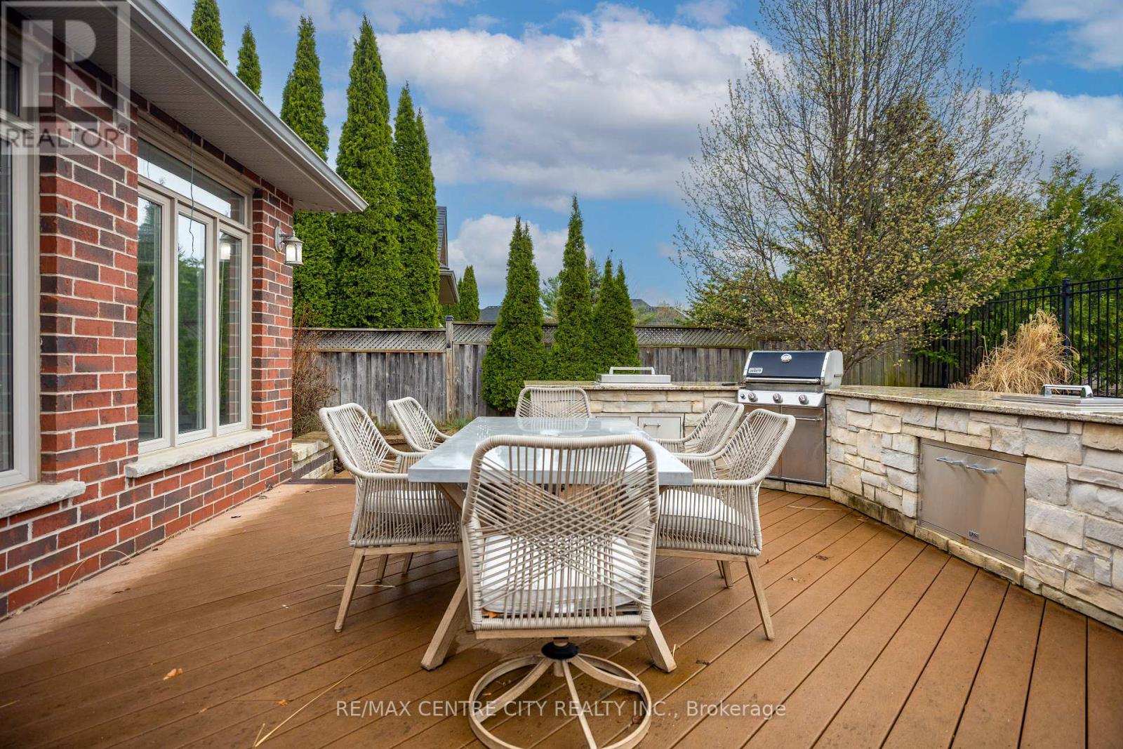 2114 Riverbend Road, London South, Ontario  N6K 0A3 - Photo 39 - X13027054