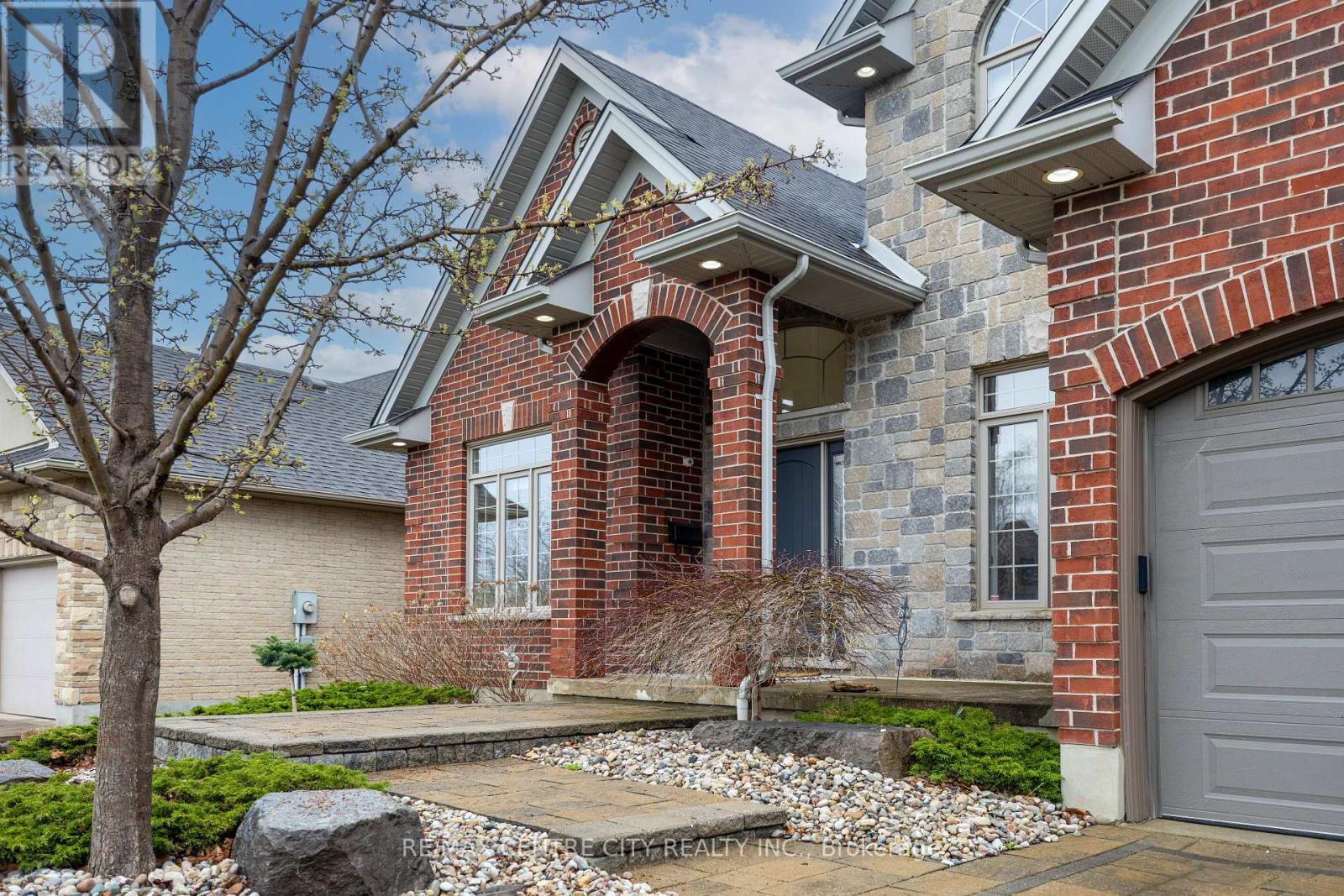 2114 Riverbend Road, London South, Ontario  N6K 0A3 - Photo 4 - X13027054