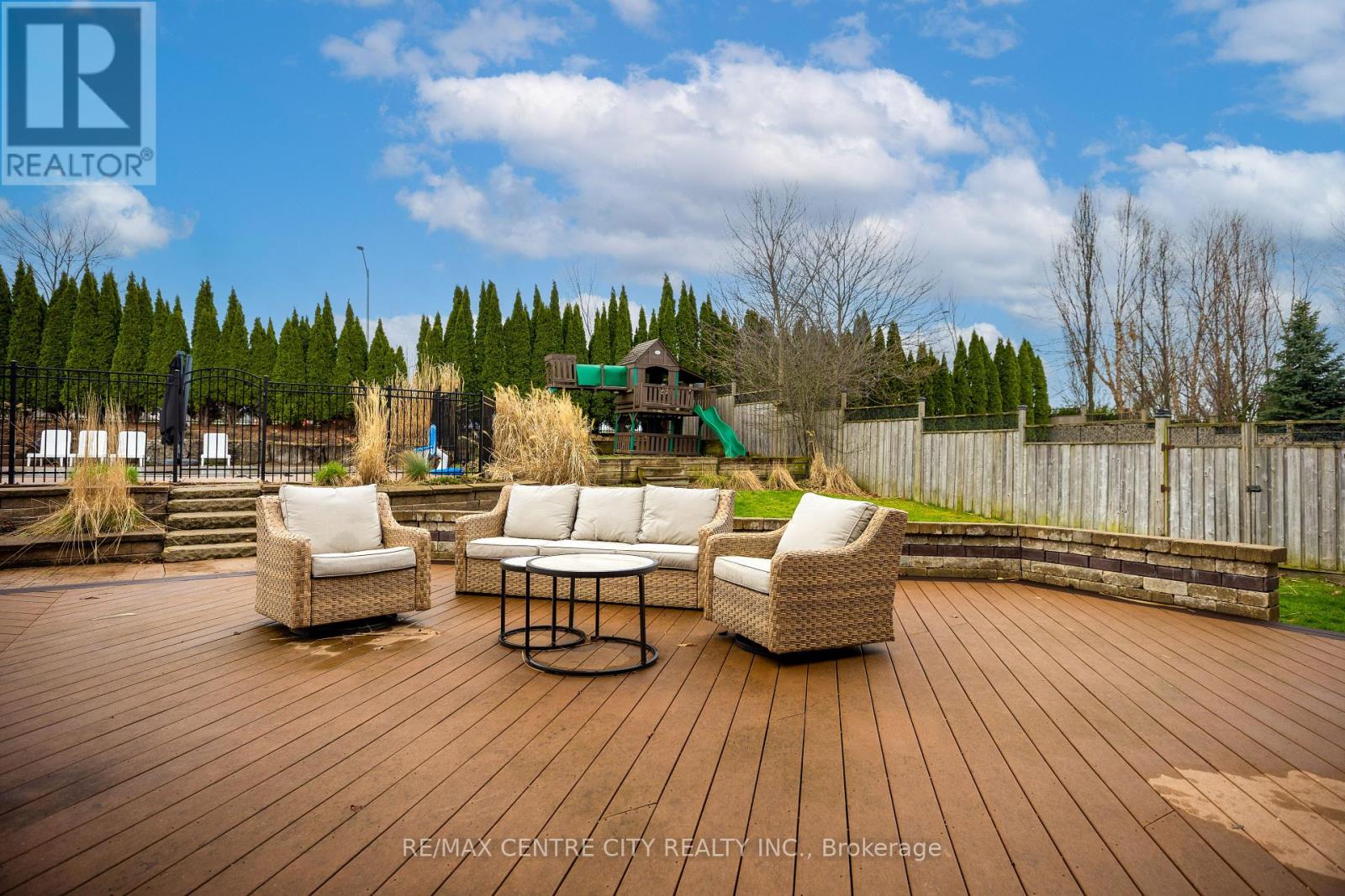 2114 Riverbend Road, London South, Ontario  N6K 0A3 - Photo 40 - X13027054