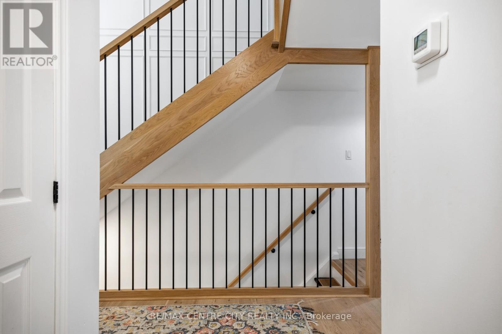 2114 Riverbend Road, London South, Ontario  N6K 0A3 - Photo 9 - X13027054