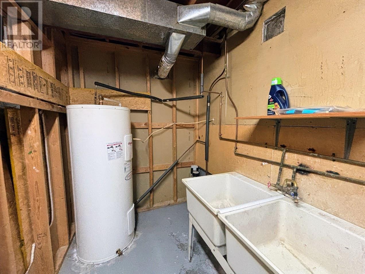 77 Matachewan Rd, Manitouwadge, Ontario  P0T 2C0 - Photo 31 - TB2600061