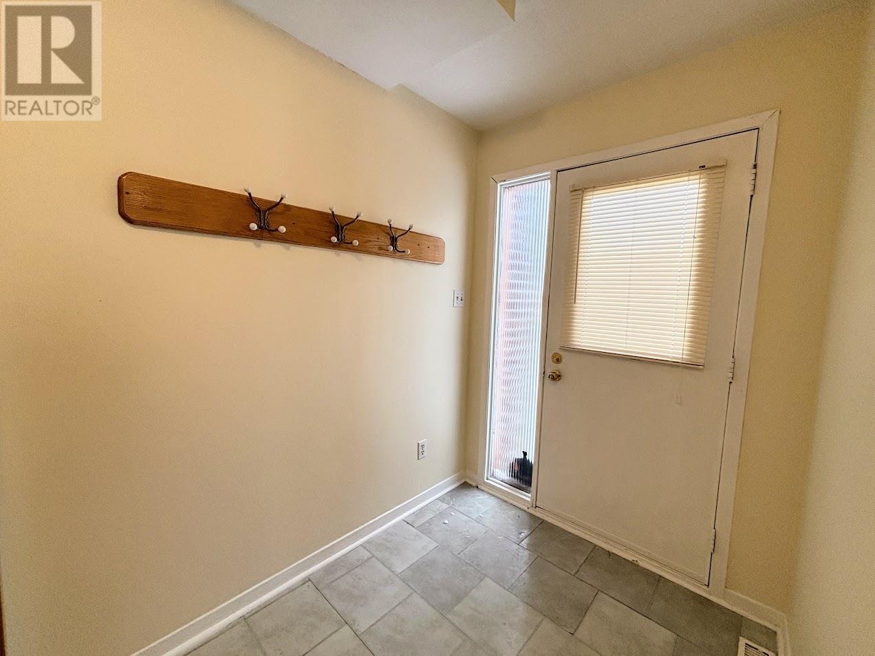 77 Matachewan Rd, Manitouwadge, Ontario  P0T 2C0 - Photo 34 - TB2600061