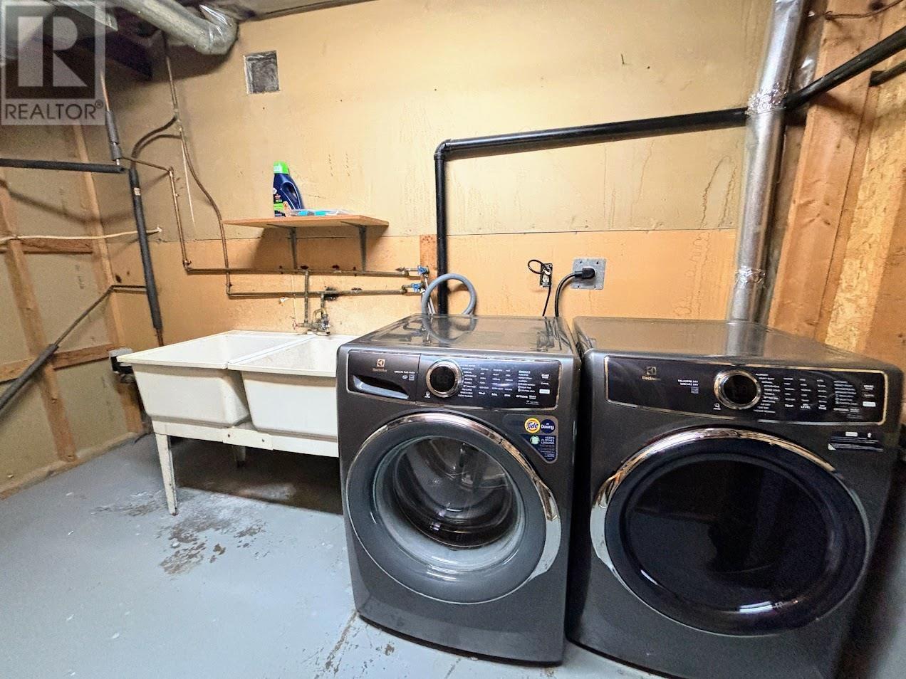 77 Matachewan Rd, Manitouwadge, Ontario  P0T 2C0 - Photo 30 - TB2600061