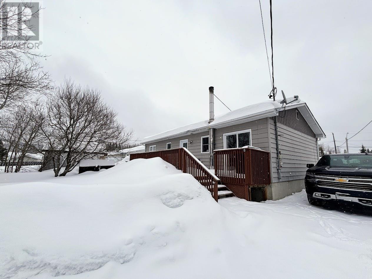 18 Wendego St, Manitouwadge, Ontario  P0T 2C0 - Photo 33 - TB2600582