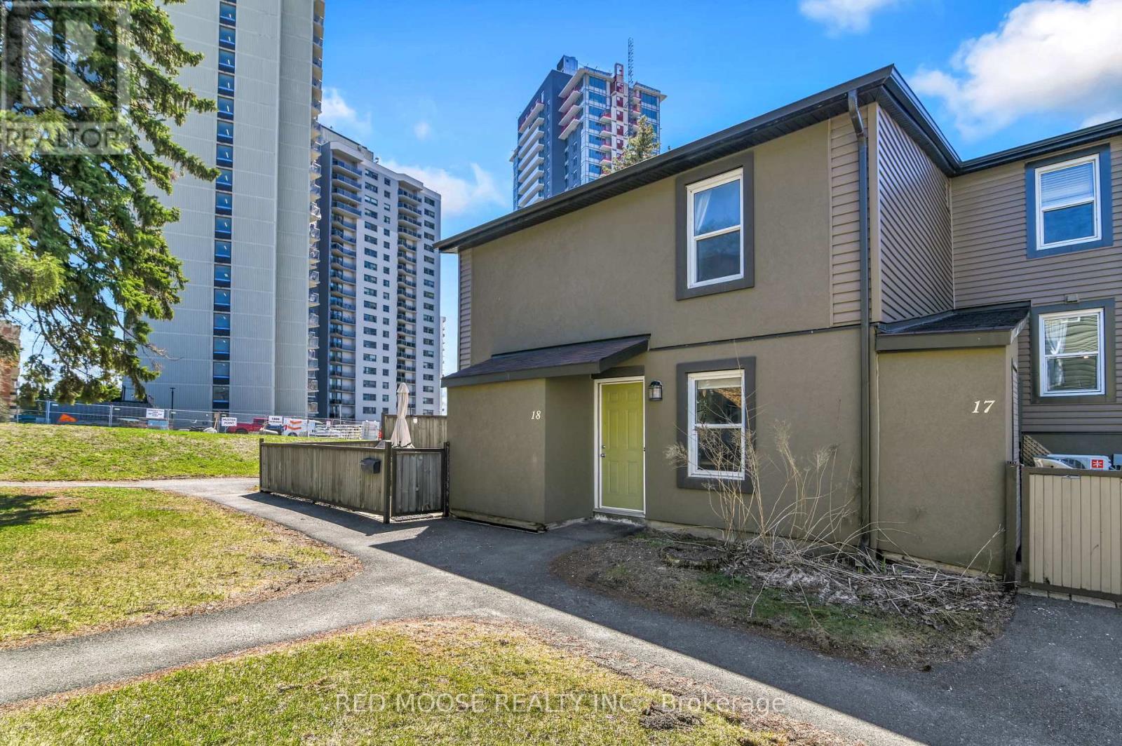 18 - 1250 Mcwatters Road, Ottawa, Ontario  K2C 3P5 - Photo 4 - X13026844