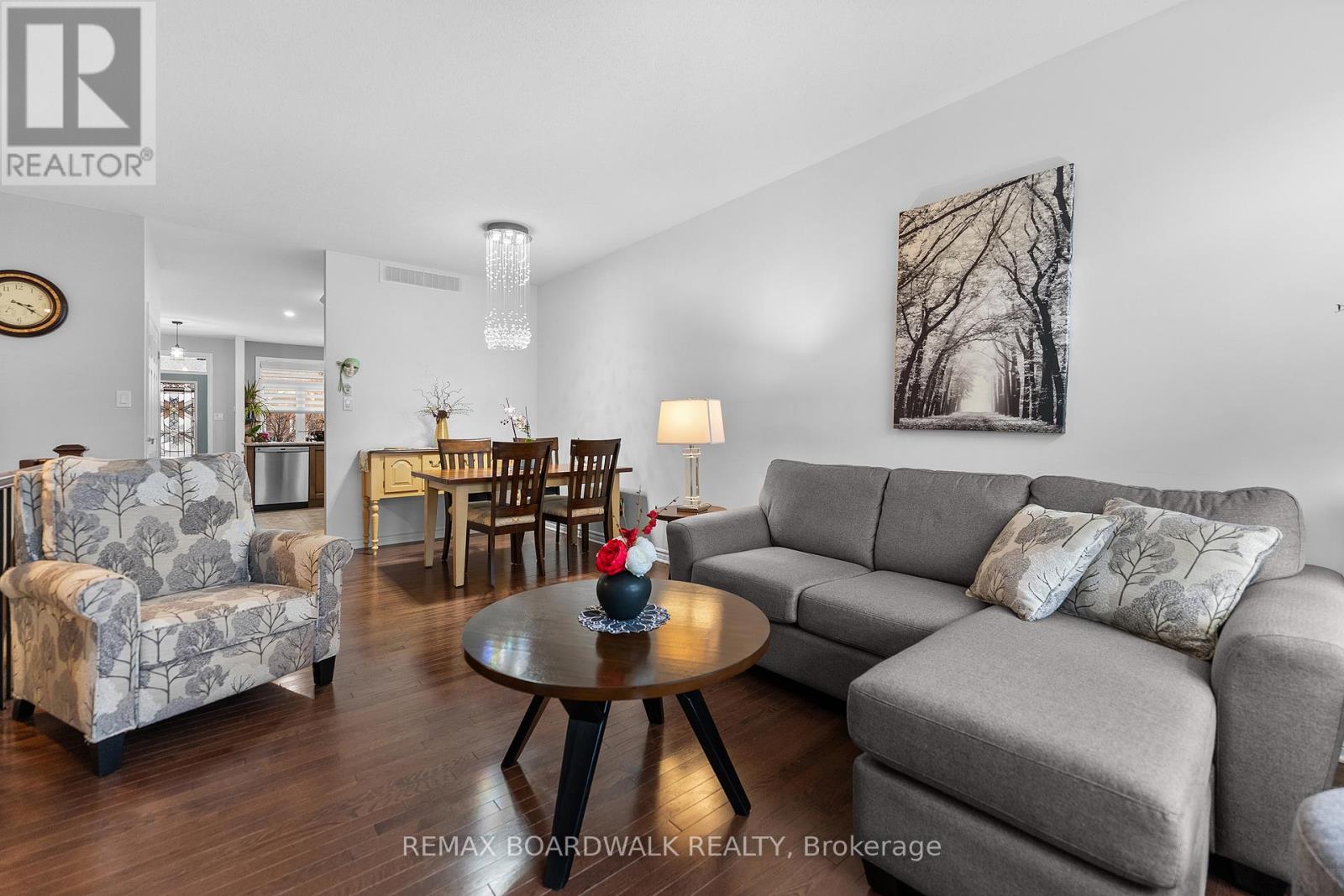 12 Royalty Way, North Grenville, Ontario  K0G 1J0 - Photo 18 - X13026926