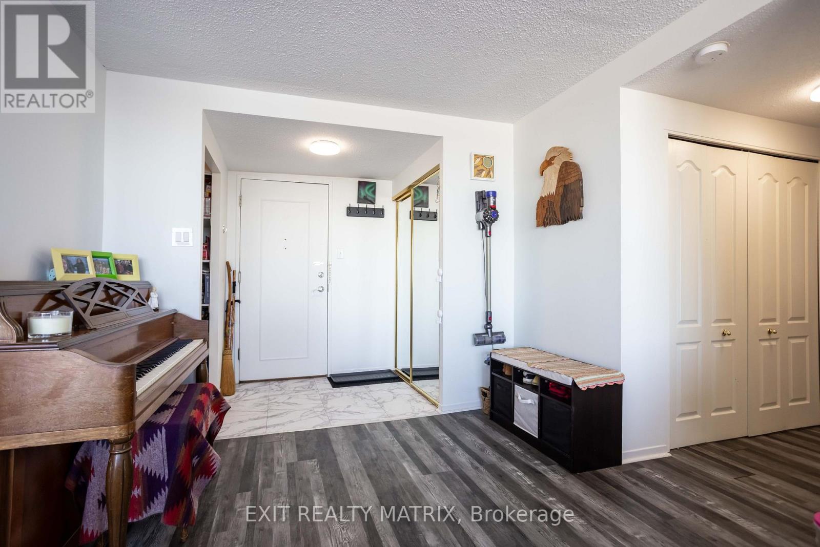 1007 - 2759 Carousel Crescent, Ottawa, Ontario  K1T 2N5 - Photo 8 - X13026978