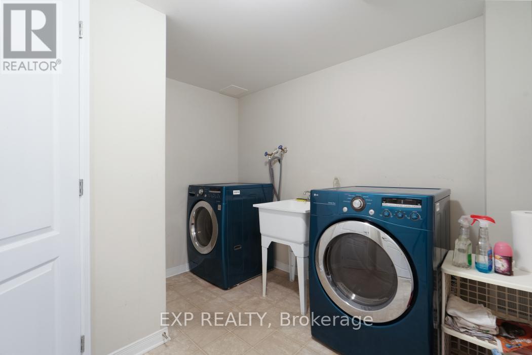 D - 3705 Riverbreeze Street, Ottawa, Ontario  K2J 0S1 - Photo 10 - X13026984