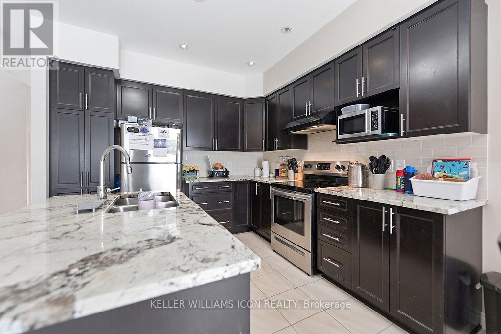 726 Guardian Grove, Ottawa, Ontario  K1X 0B2 - Photo 7 - X12819650