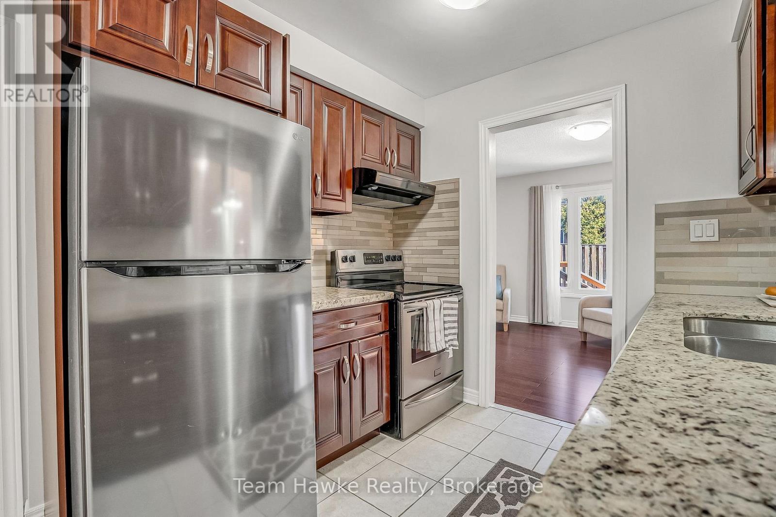 15 White Boulevard, Vaughan, Ontario  L4J 5Z4 - Photo 10 - N13026932