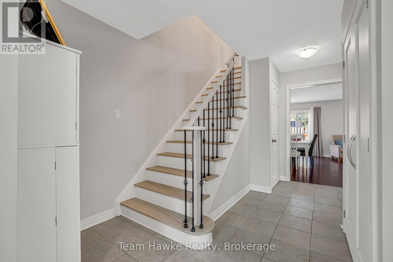 15 White Boulevard, Vaughan, Ontario  L4J 5Z4 - Photo 3 - N13026932