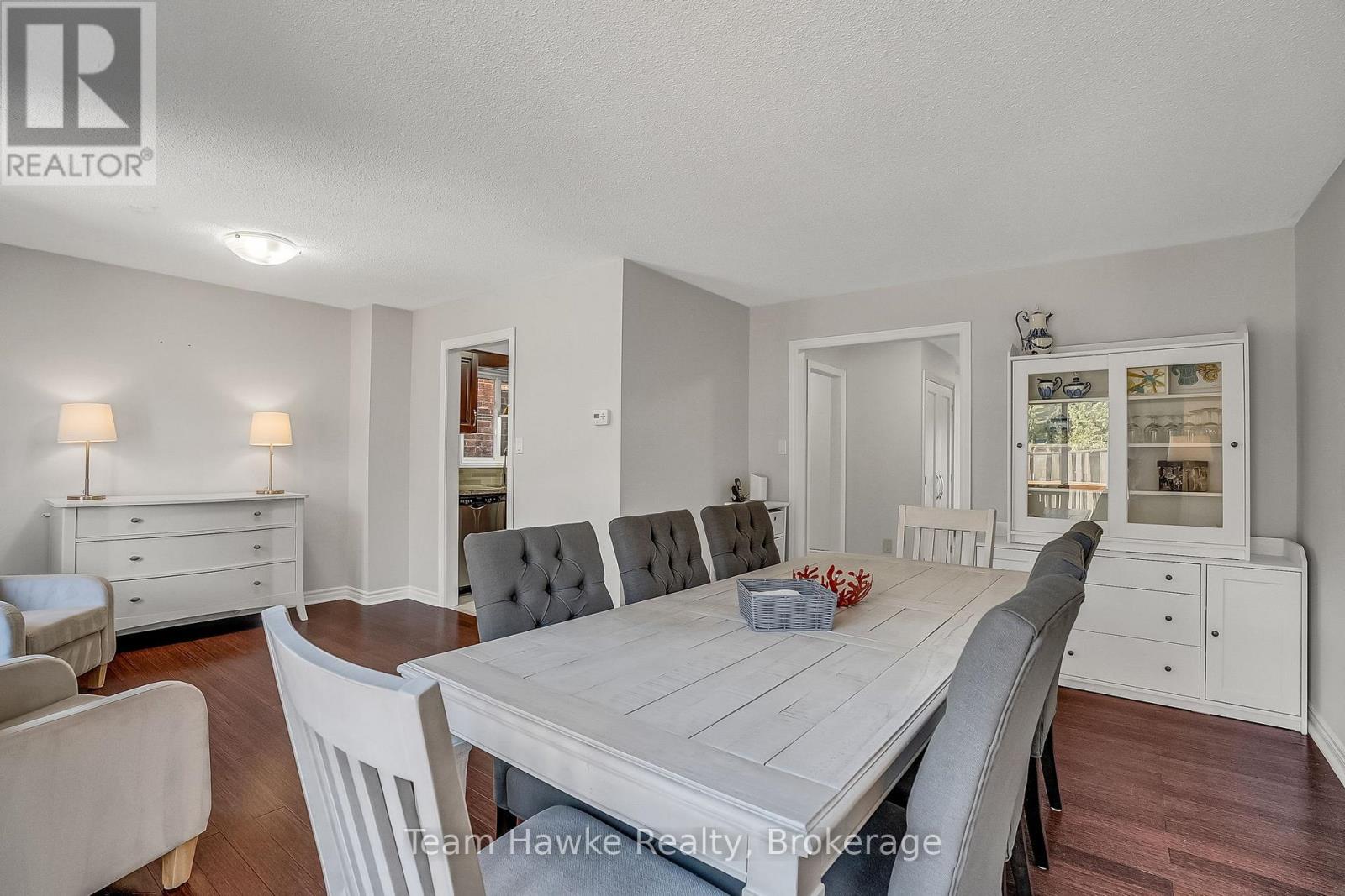 15 White Boulevard, Vaughan, Ontario  L4J 5Z4 - Photo 6 - N13026932