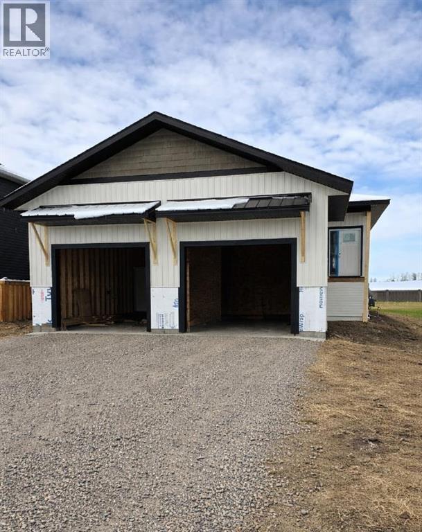 11314 O’brien Lake Drive, Grande Prairie, Alberta  T8W 0L8 - Photo 1 - A2285164