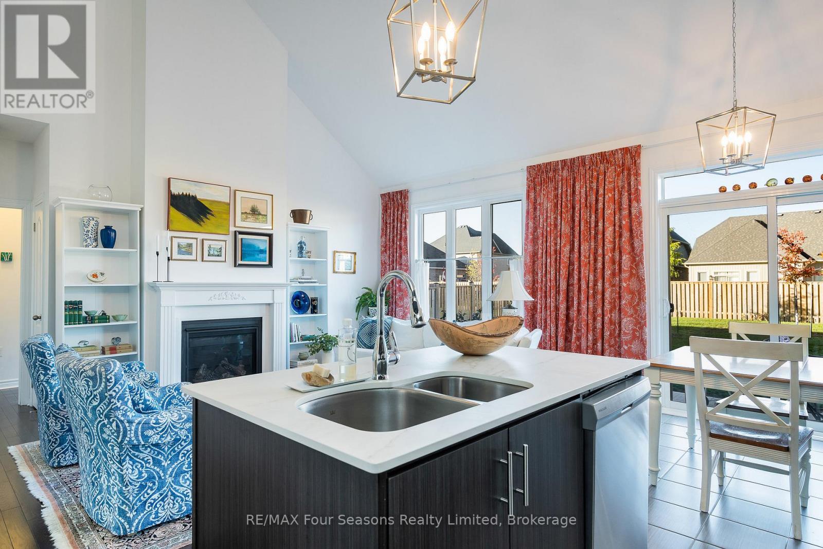 32 Dey Drive, Collingwood, Ontario  L9Y 2P7 - Photo 15 - S13027062