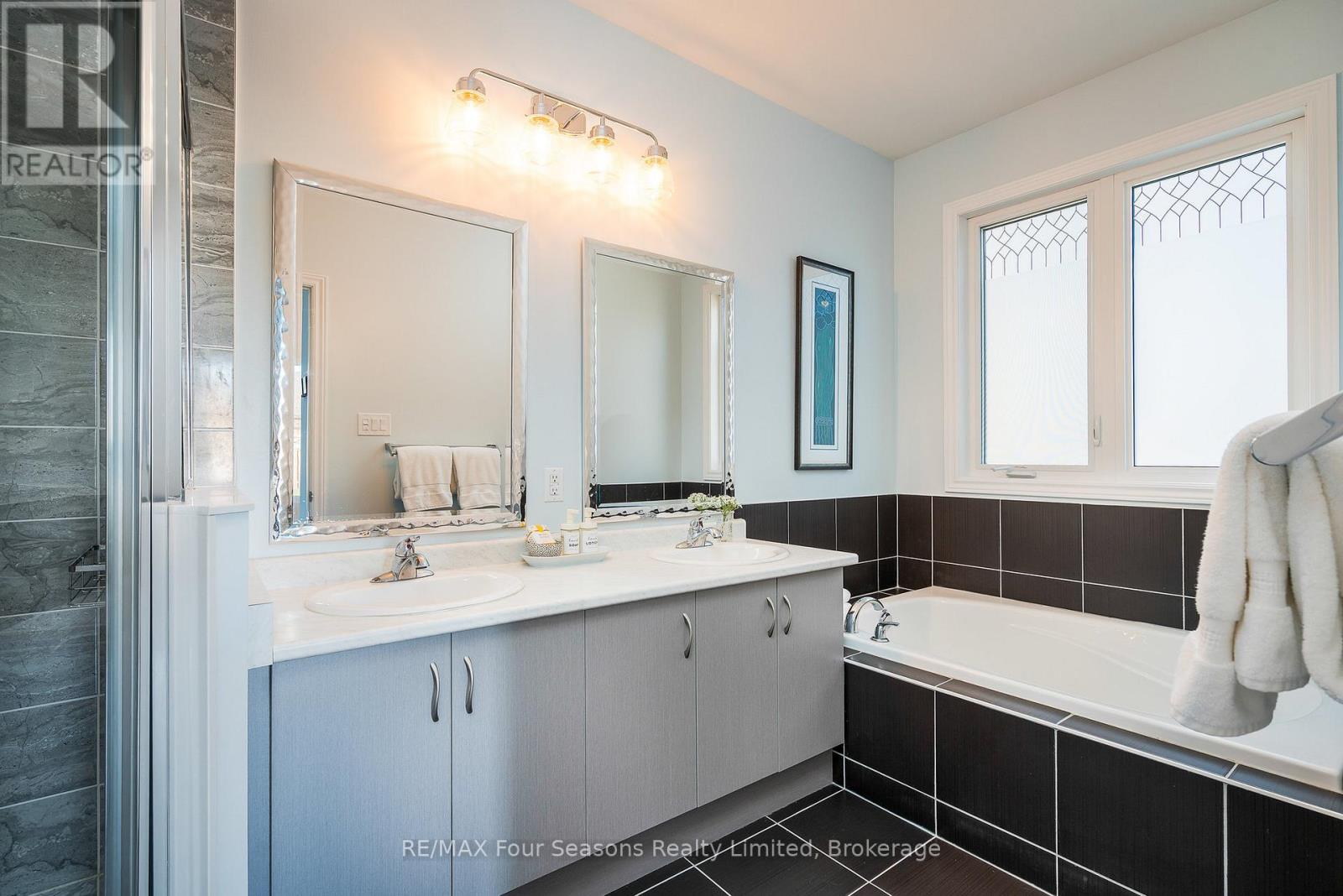 32 Dey Drive, Collingwood, Ontario  L9Y 2P7 - Photo 17 - S13027062