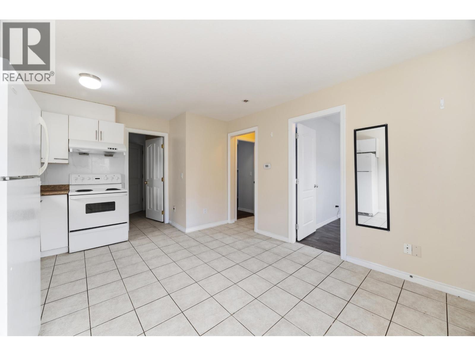 6058 Woodsworth Street, Burnaby, British Columbia  V5G 1S8 - Photo 13 - R3110669