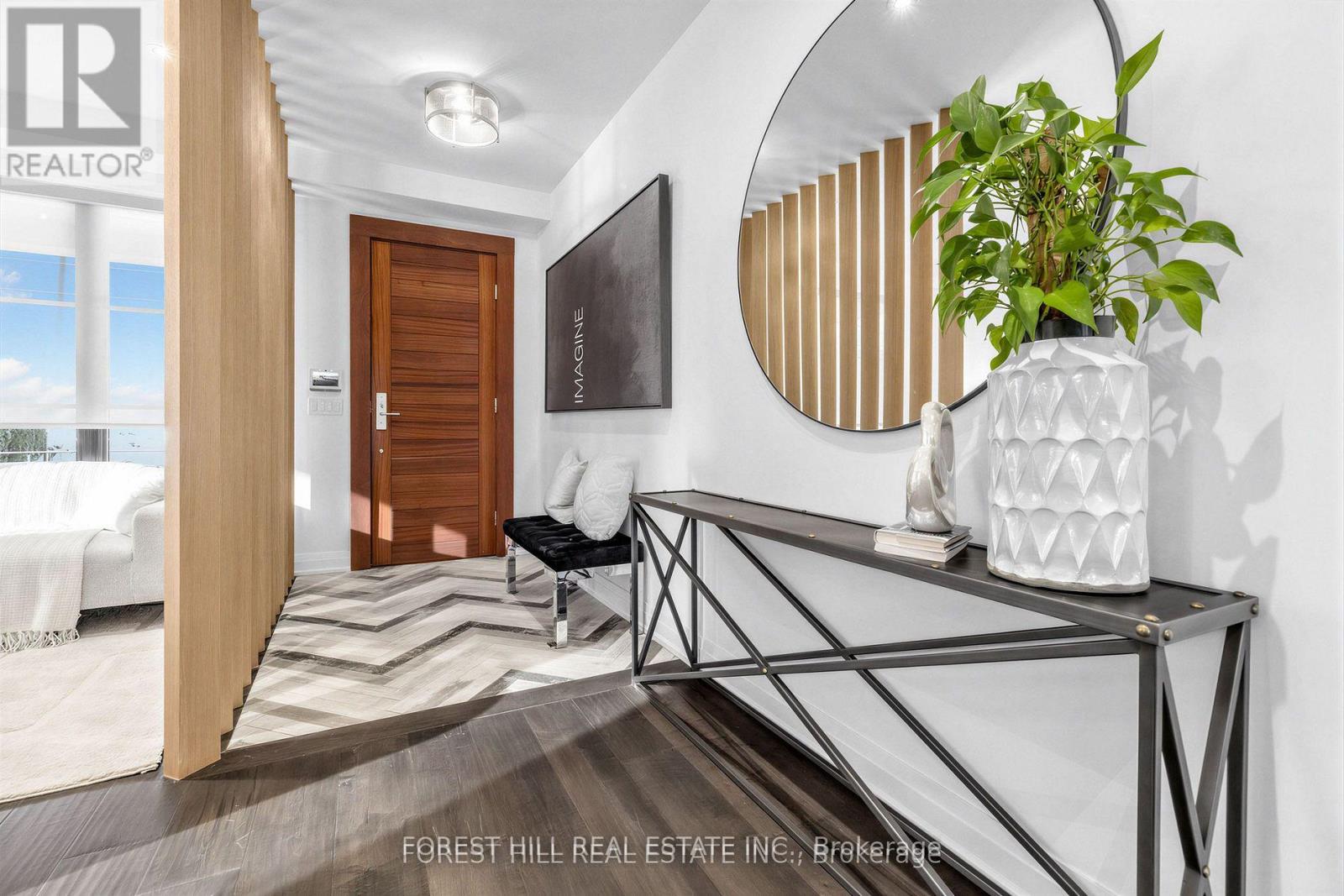 41 Invermay Avenue, Toronto, Ontario  M3H 1Z1 - Photo 4 - C13024474