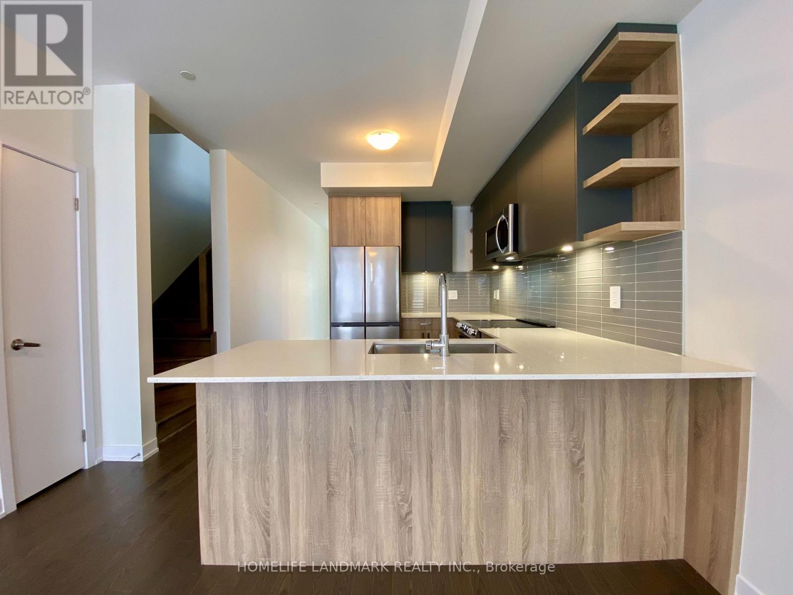 Main - 416 Lawrence Heights Way, Toronto, Ontario  M6A 2M3 - Photo 10 - C13026192