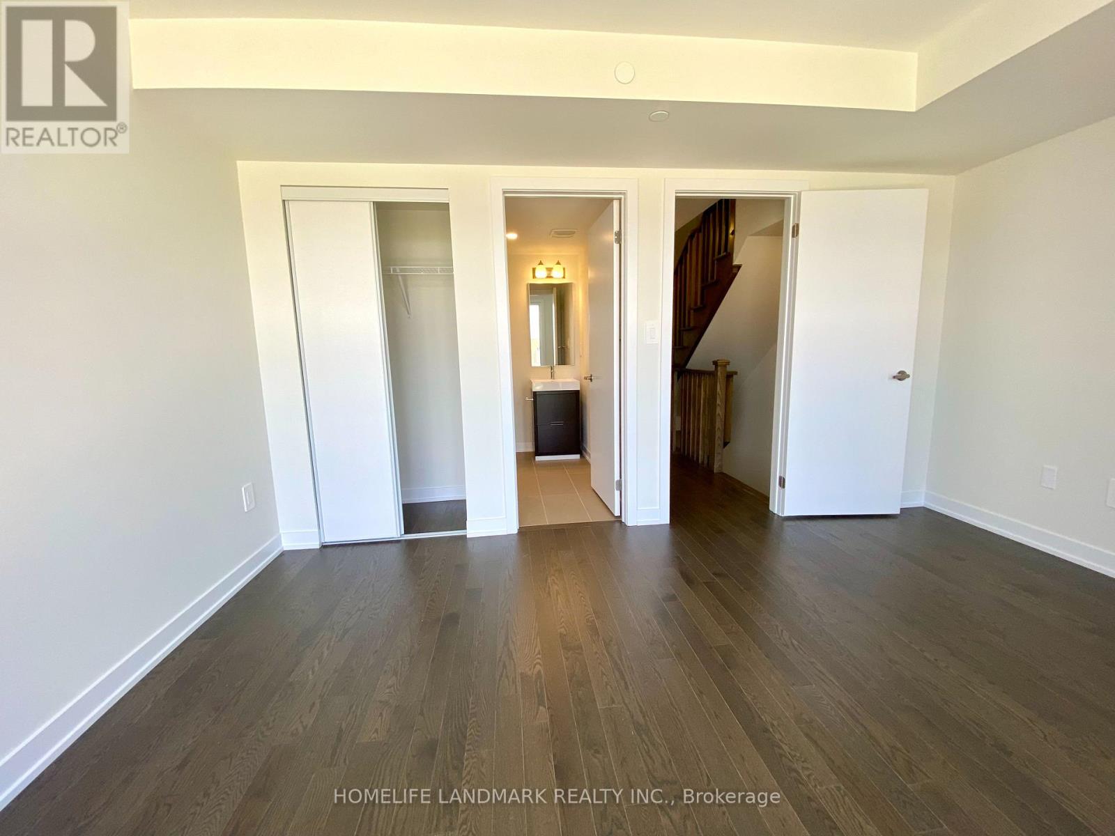 Main - 416 Lawrence Heights Way, Toronto, Ontario  M6A 2M3 - Photo 18 - C13026192