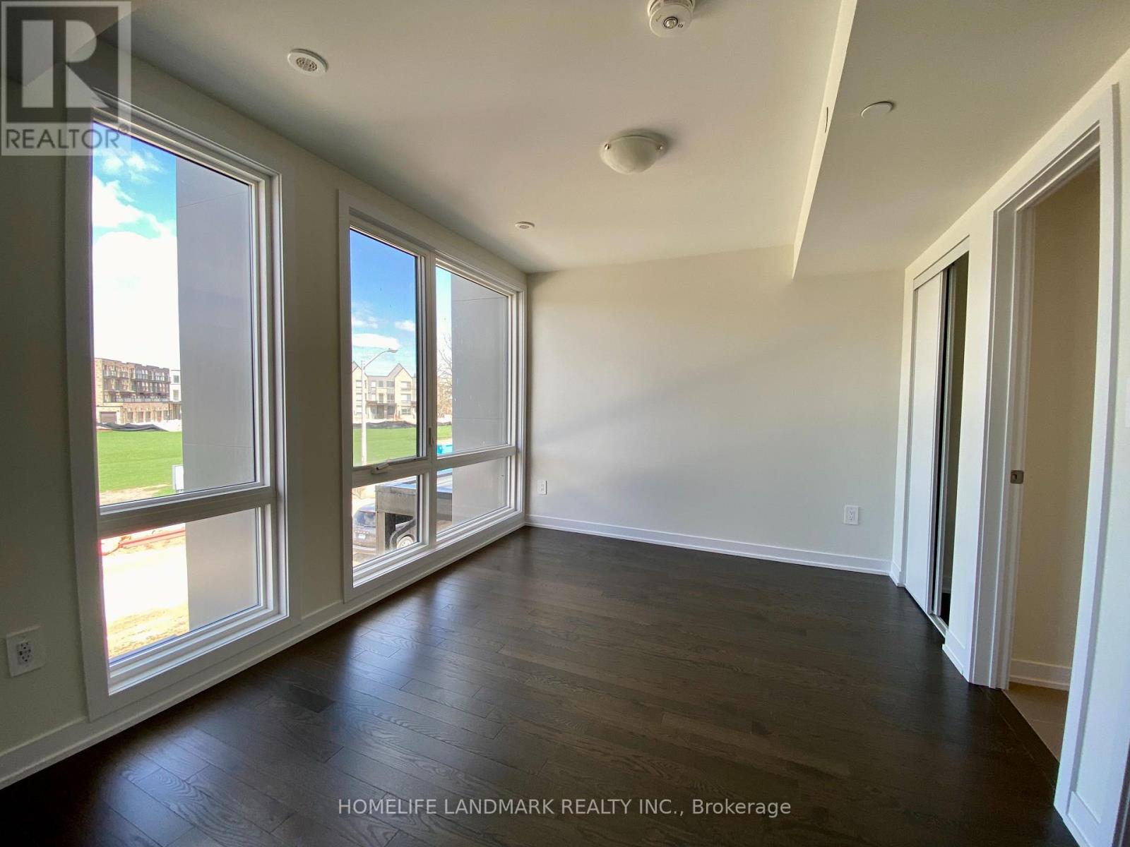 Main - 416 Lawrence Heights Way, Toronto, Ontario  M6A 2M3 - Photo 17 - C13026192