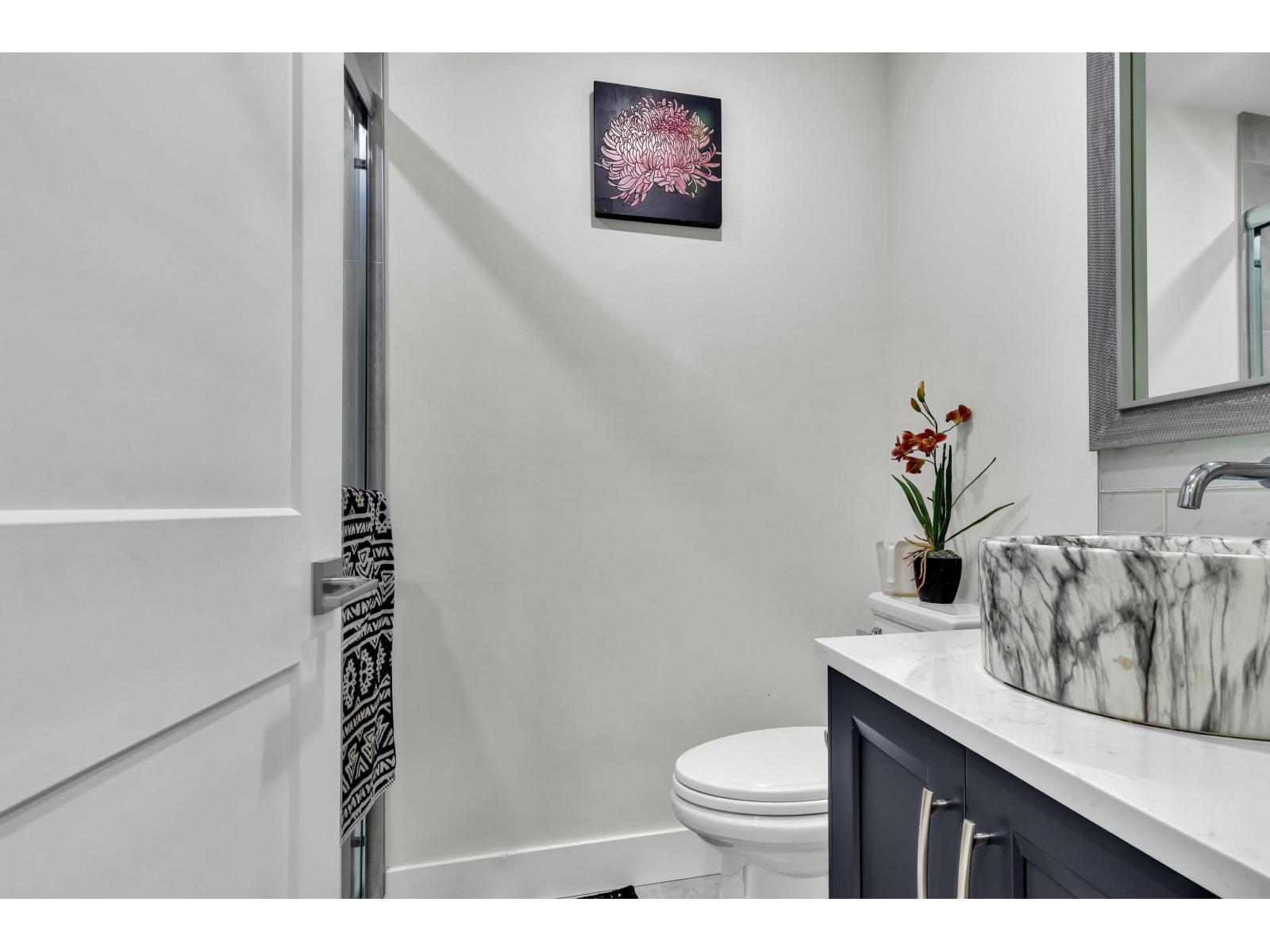 6748 123a Street, Surrey, British Columbia  V3W 0Z1 - Photo 17 - R3086287