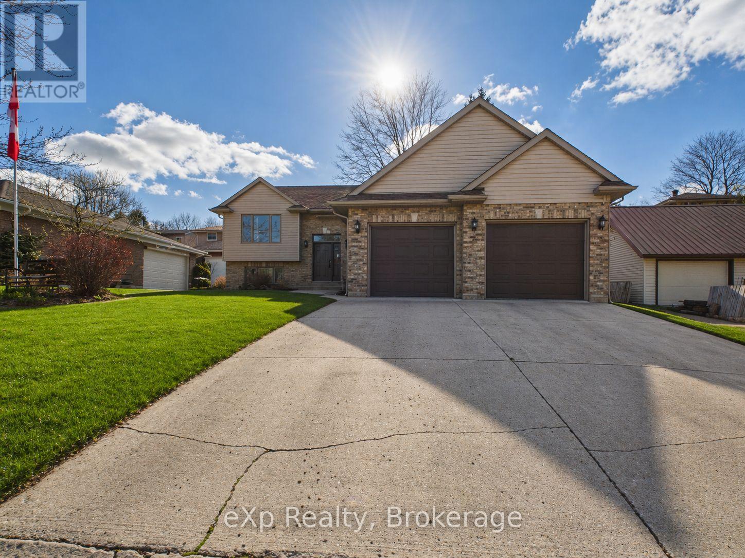 701 ALMA STREET, Brockton, Ontario