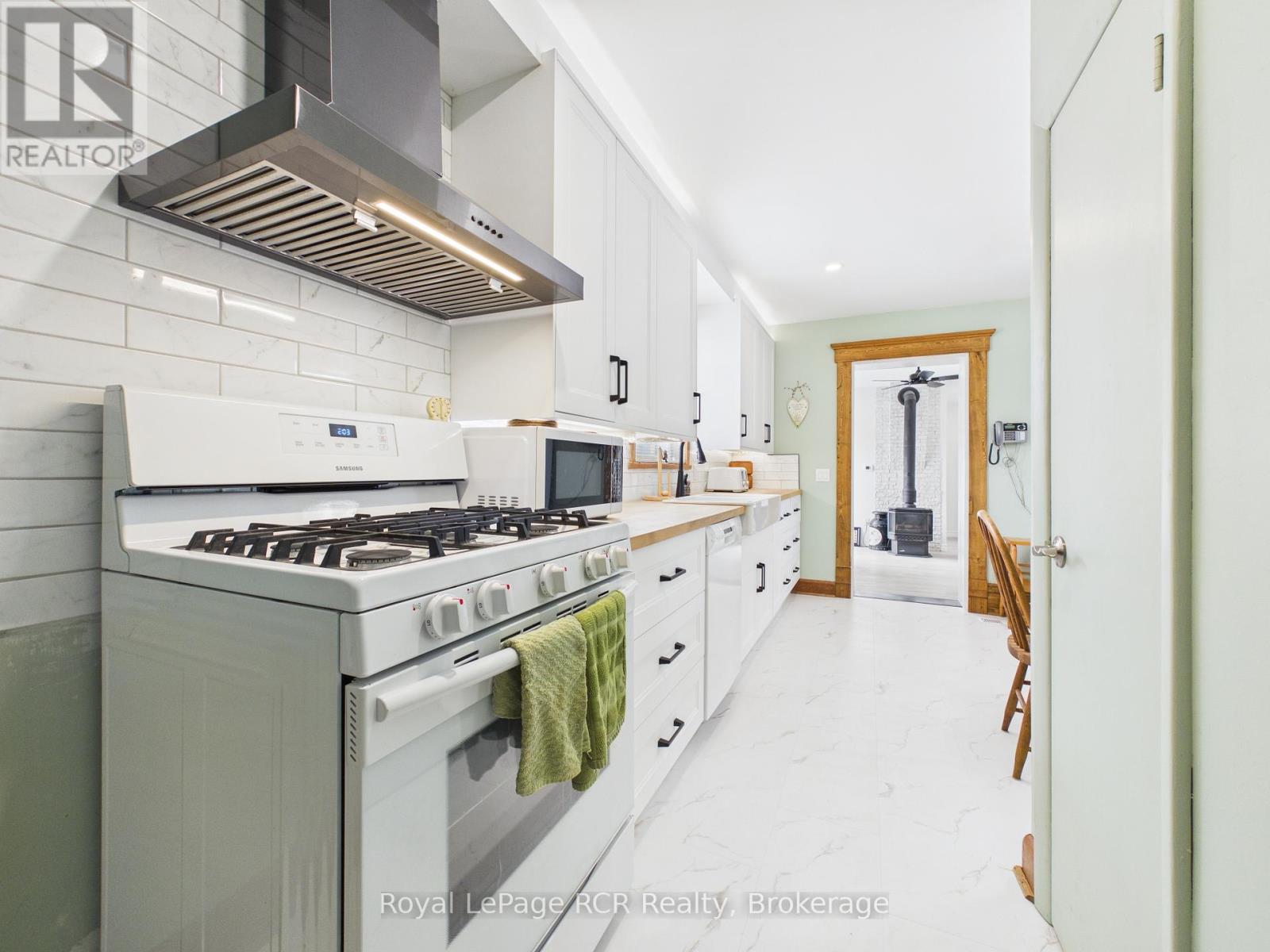 45 Clyde Street, Morris Turnberry, Ontario  N0G 1G0 - Photo 11 - X13026996