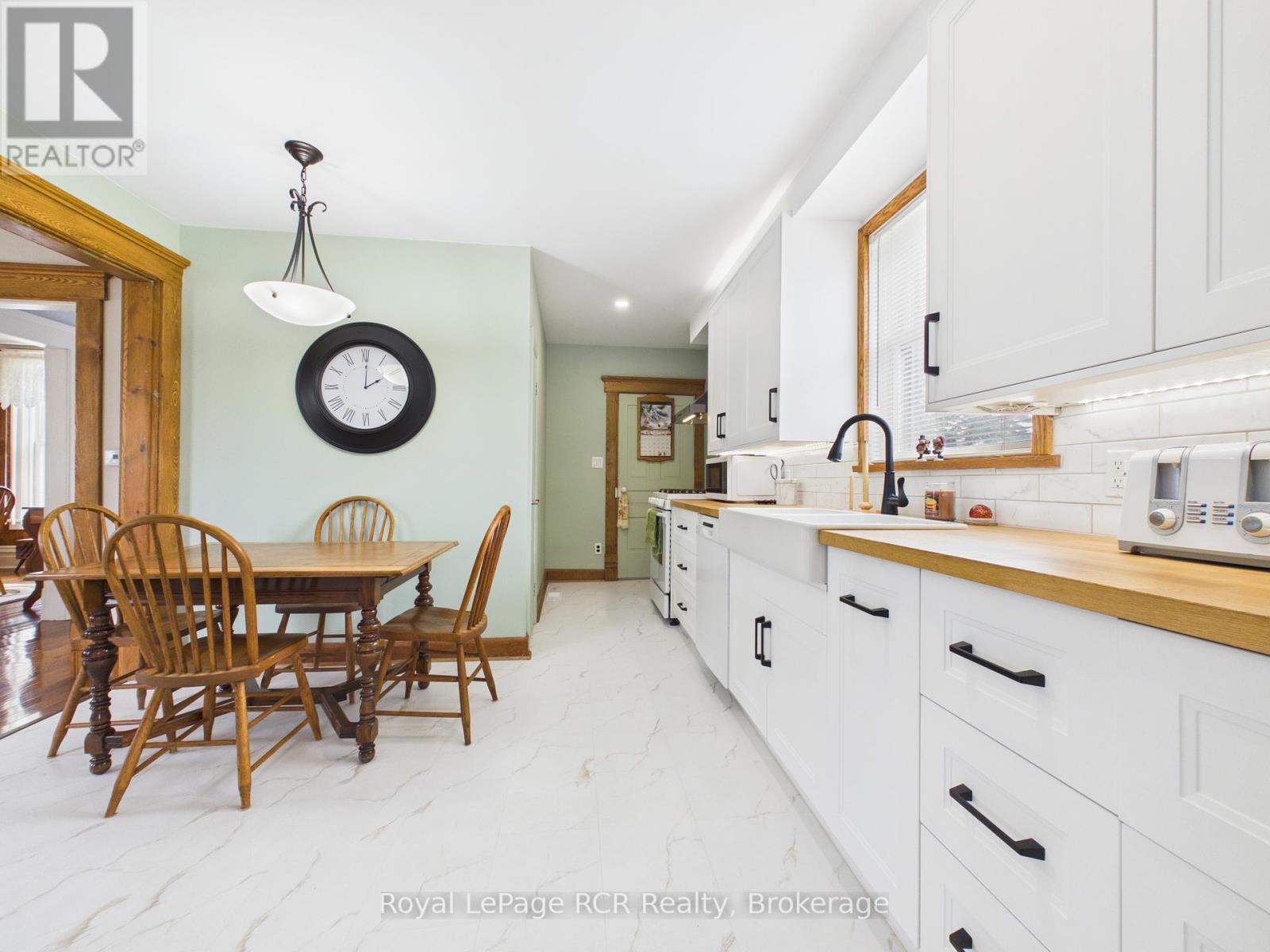 45 Clyde Street, Morris Turnberry, Ontario  N0G 1G0 - Photo 9 - X13026996