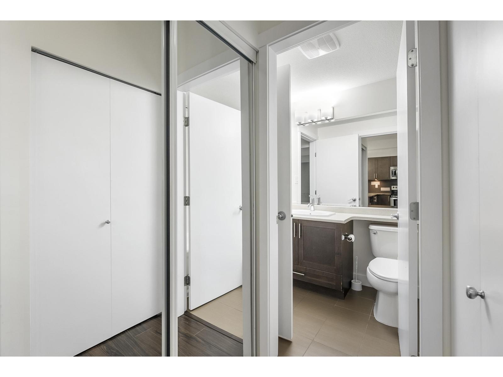 L115 13468 King George Boulevard, Surrey, British Columbia  V3T 0H5 - Photo 14 - R3114095