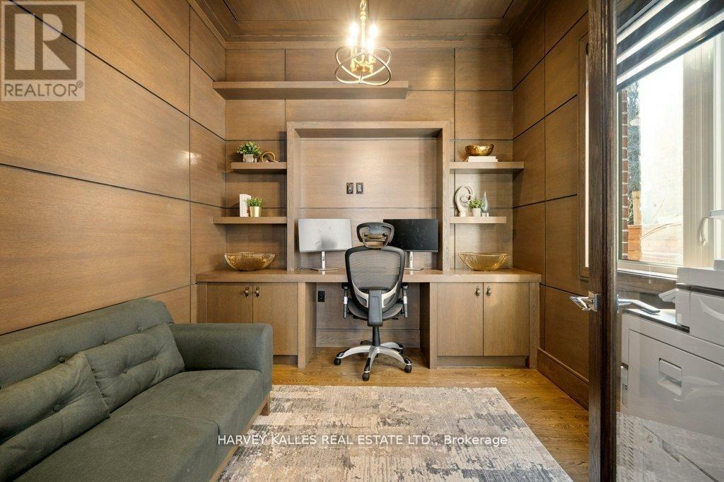 20 Walker Road, Toronto, Ontario  M2N 2K3 - Photo 21 - C13026912