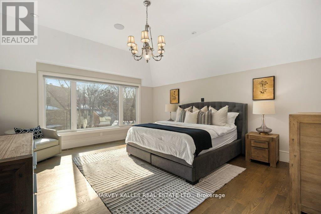 20 Walker Road, Toronto, Ontario  M2N 2K3 - Photo 24 - C13026912