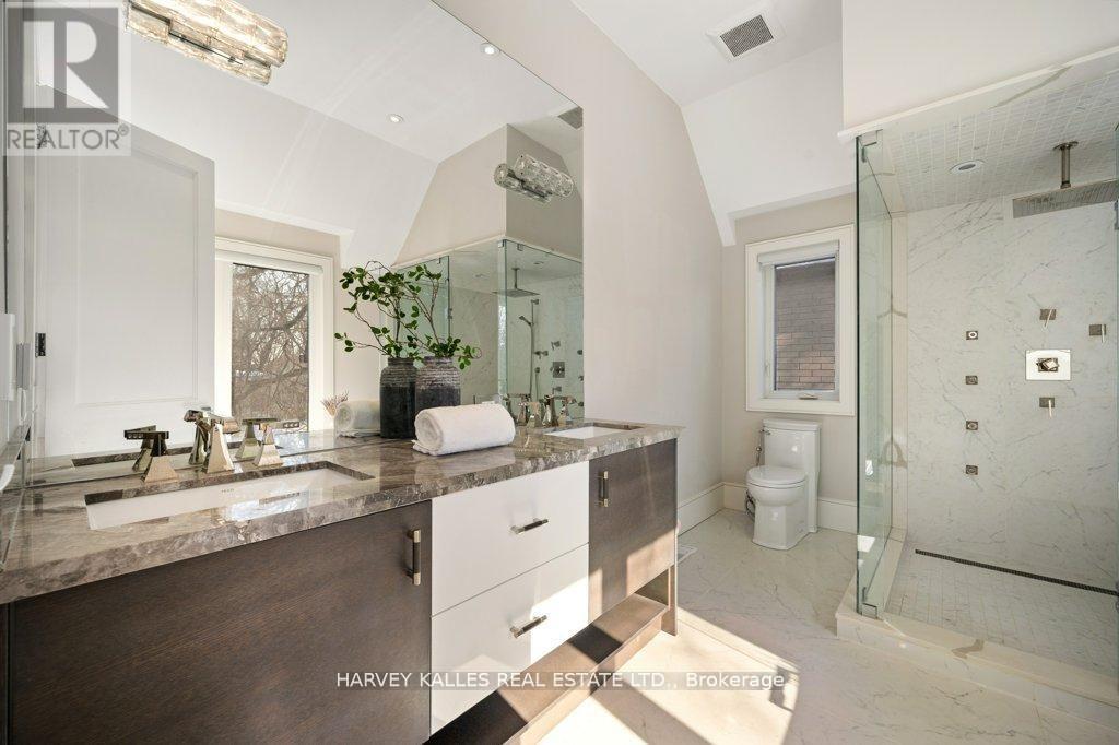 20 Walker Road, Toronto, Ontario  M2N 2K3 - Photo 28 - C13026912