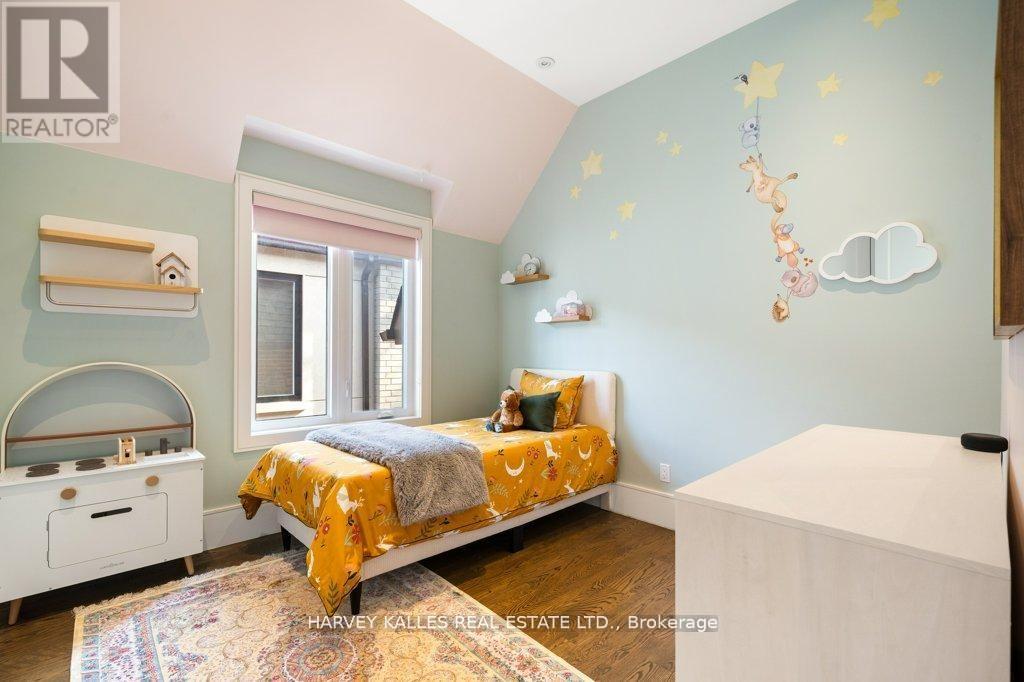 20 Walker Road, Toronto, Ontario  M2N 2K3 - Photo 32 - C13026912