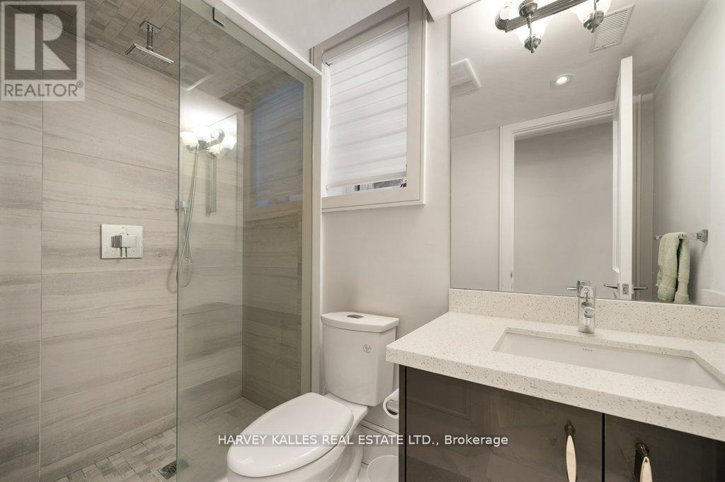 20 Walker Road, Toronto, Ontario  M2N 2K3 - Photo 42 - C13026912