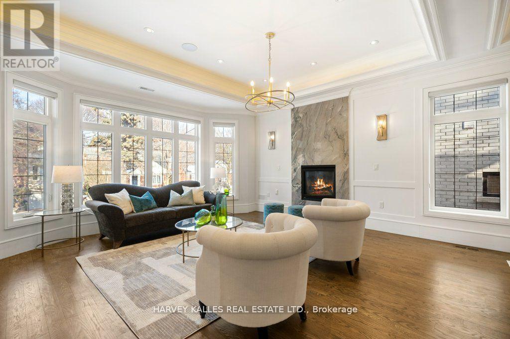 20 Walker Road, Toronto, Ontario  M2N 2K3 - Photo 6 - C13026912