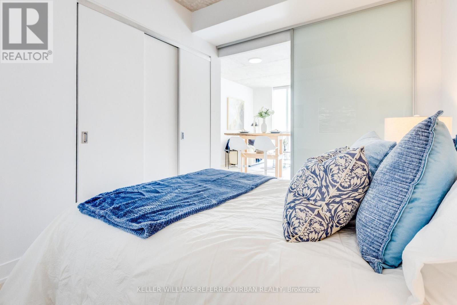 208 - 2 Gladstone Avenue, Toronto, Ontario  M6J 0B2 - Photo 23 - C13026972